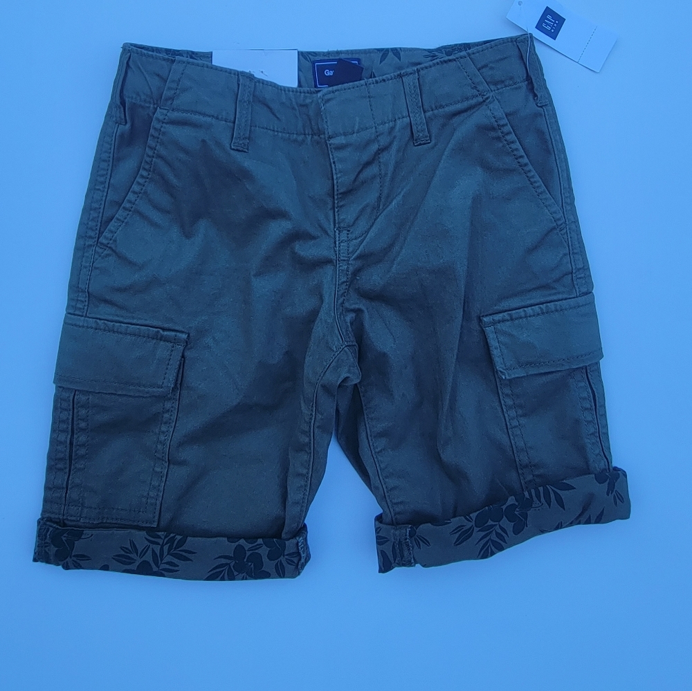 New GAP Kids GIRLS Fuchsia Shorts Floral Pattern 6